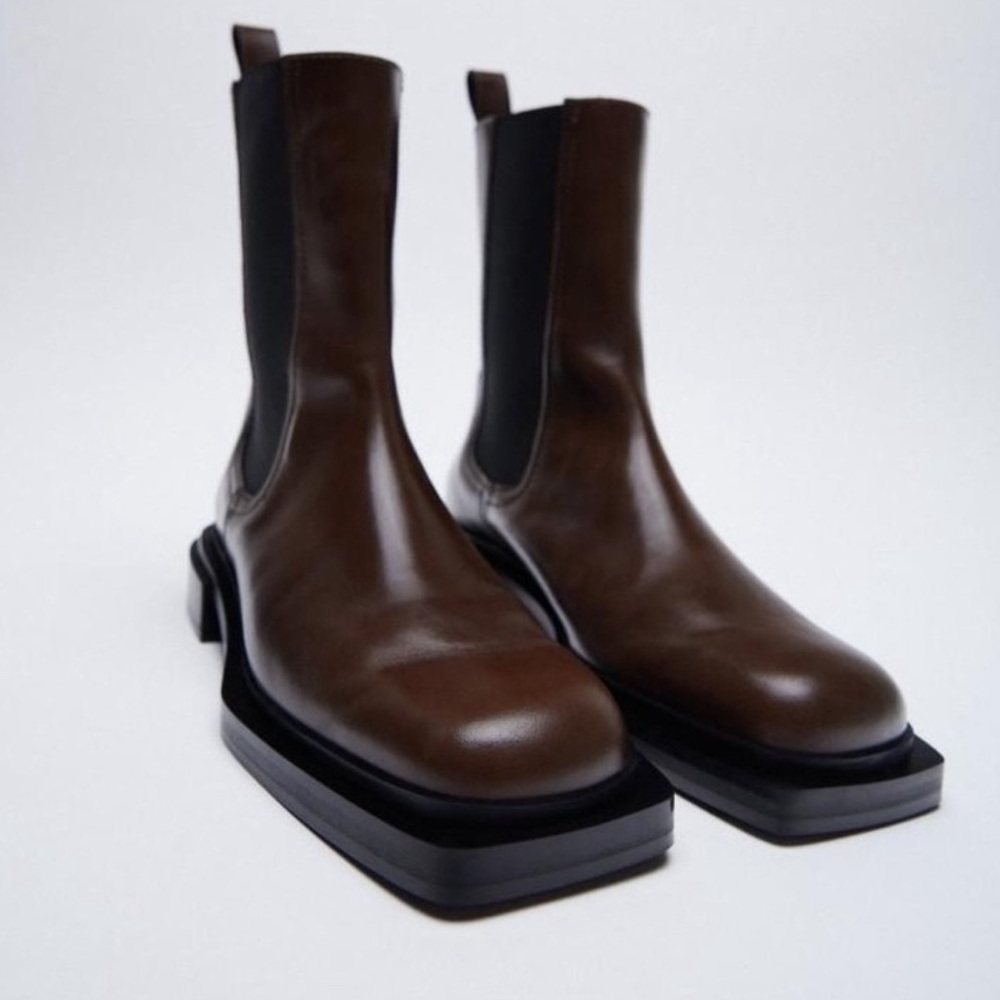 ZARA Brown Leather Chelsea Boots size 6